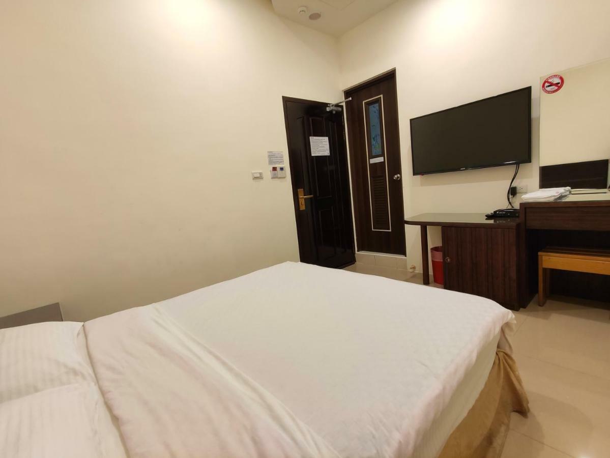 Feng Homestay Zhongpu Exterior photo